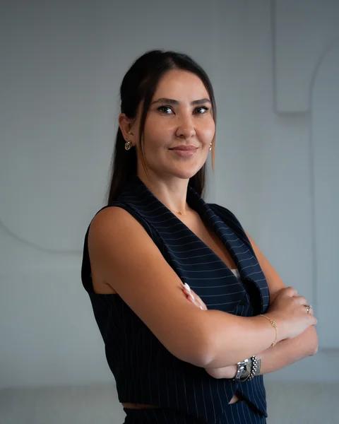 Irem Albayrak - Directeur / Hoofd Haartechnicus bij HCI Clinics haartransplantatie en cosmetische kliniek Utrecht